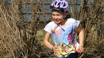 Einradfahren mit Anna & Lisa